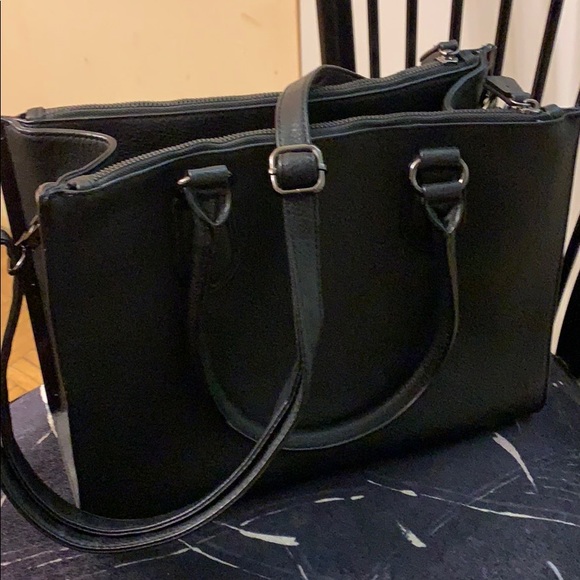 Aldo Black Handbag - Picture 3 of 6